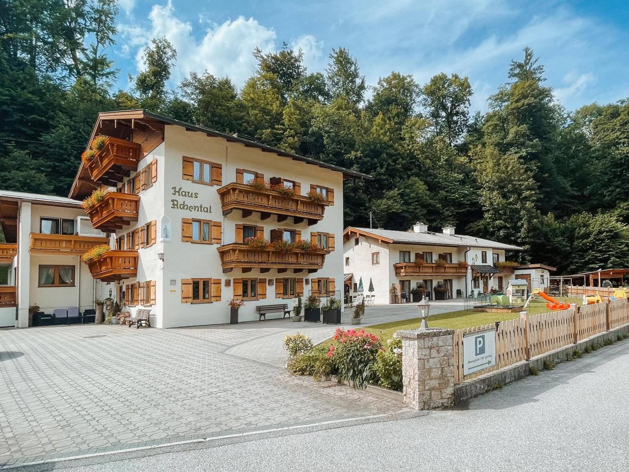 Nahe der Untersbergbahn: 6 Zentrale Hotels im Vergleich
