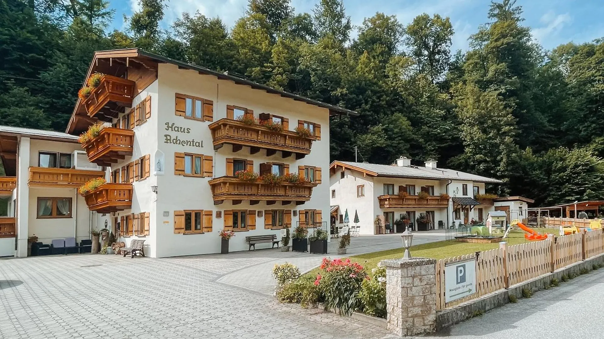 Nahe der Untersbergbahn: 6 Zentrale Hotels im Vergleich