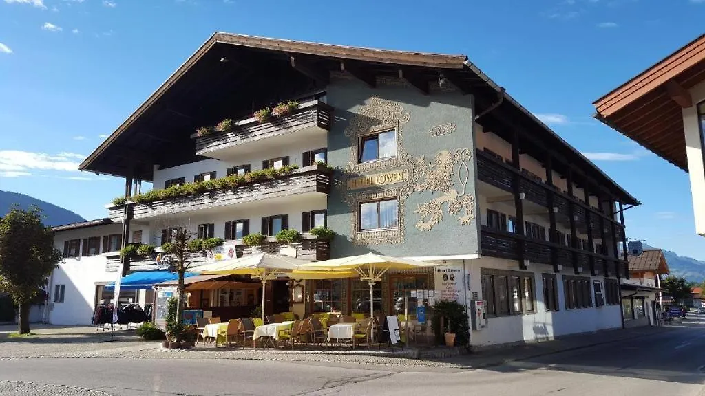 Wo übernachten nahe Kaiserwinkl Golf Kössen: 4 zentrale Hotels